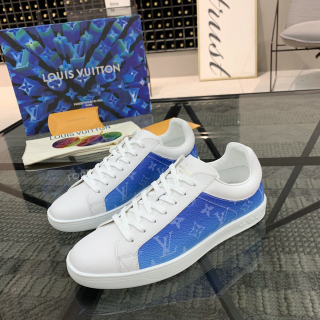 men LV shoes-213